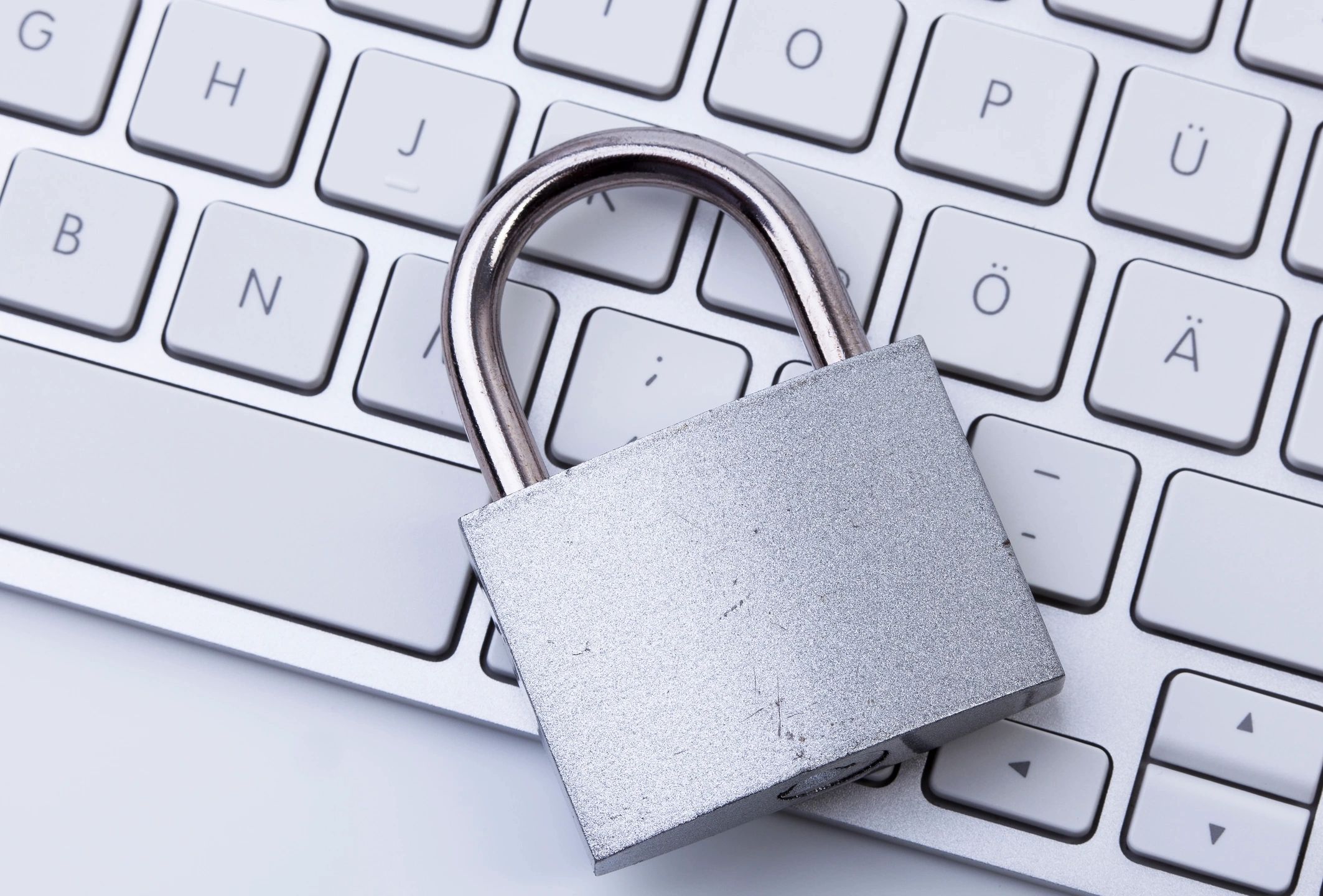 FIDO2 Security Keys – Feitian & Yubico
